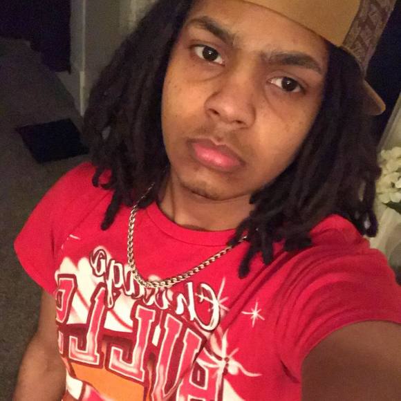 Meet your Posher, Kyle - Picture 1 of 1